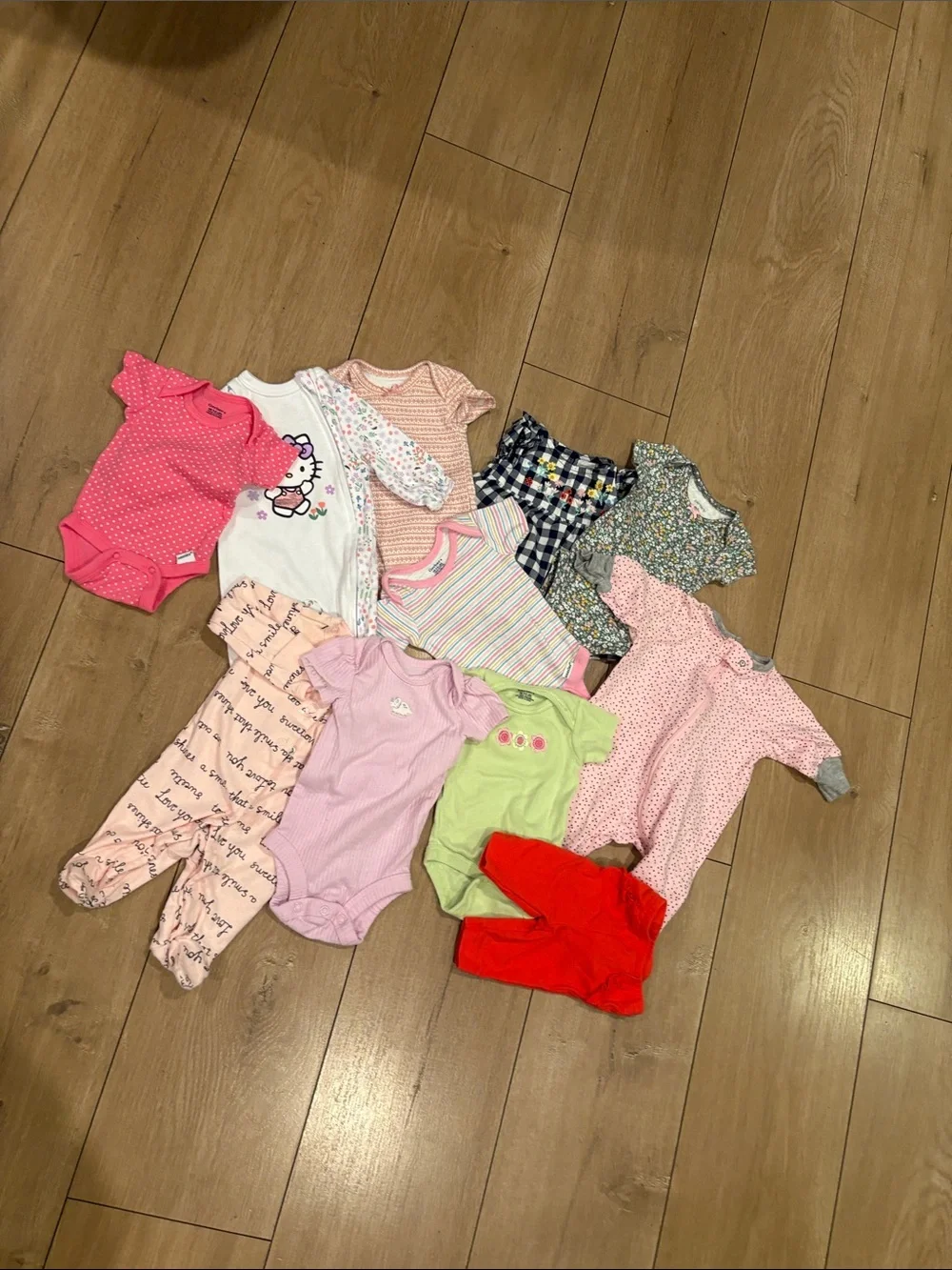 Baby girl clothes bundle size new born - Picture 1 of 16